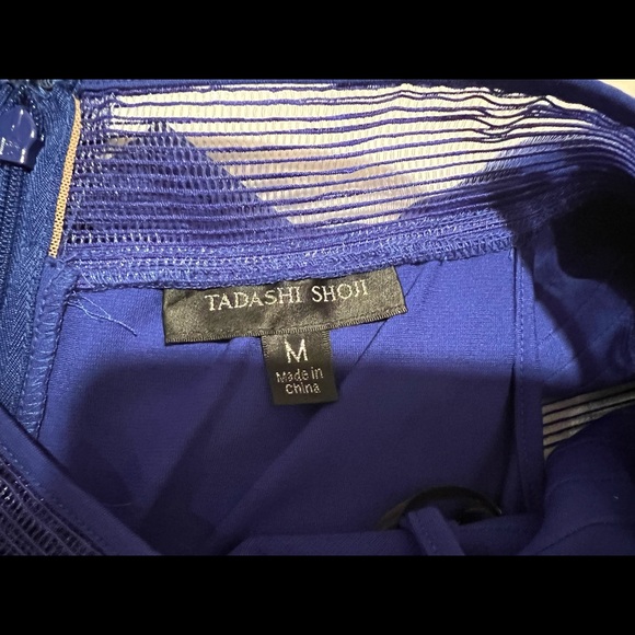 Tadashi shoji tabora dress size medium - Picture 6 of 6